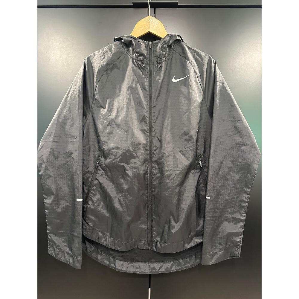 Nike Running Essential Windrunner Jacket Black Ripstop Hooded DN4578-010 Mens M